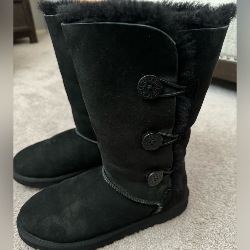 Bailey Button Uggs - image 1